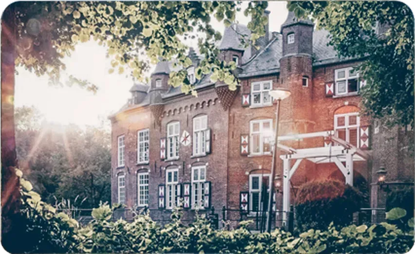 De website van een kasteellocatie met het aanvraagformulier