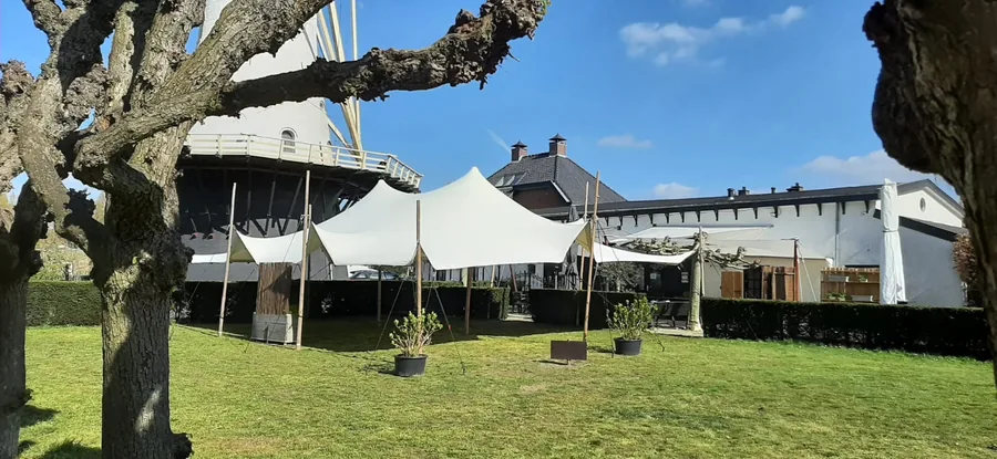 Een zaal van het Sfeerhuys bij de Looimolen